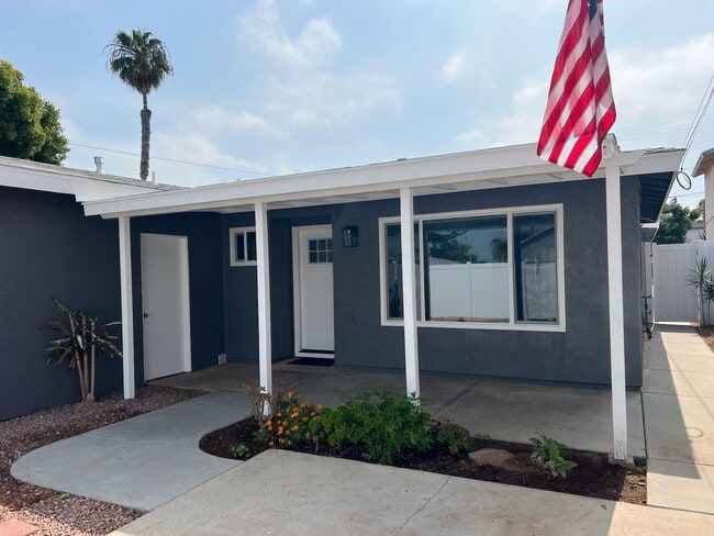 Primary Photo - Imperial Beach - Newly Renovated Bungalow