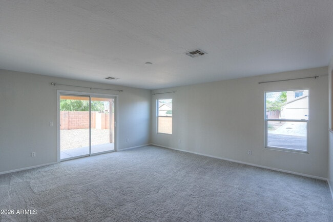 Building Photo - 27976 N Gold Ln