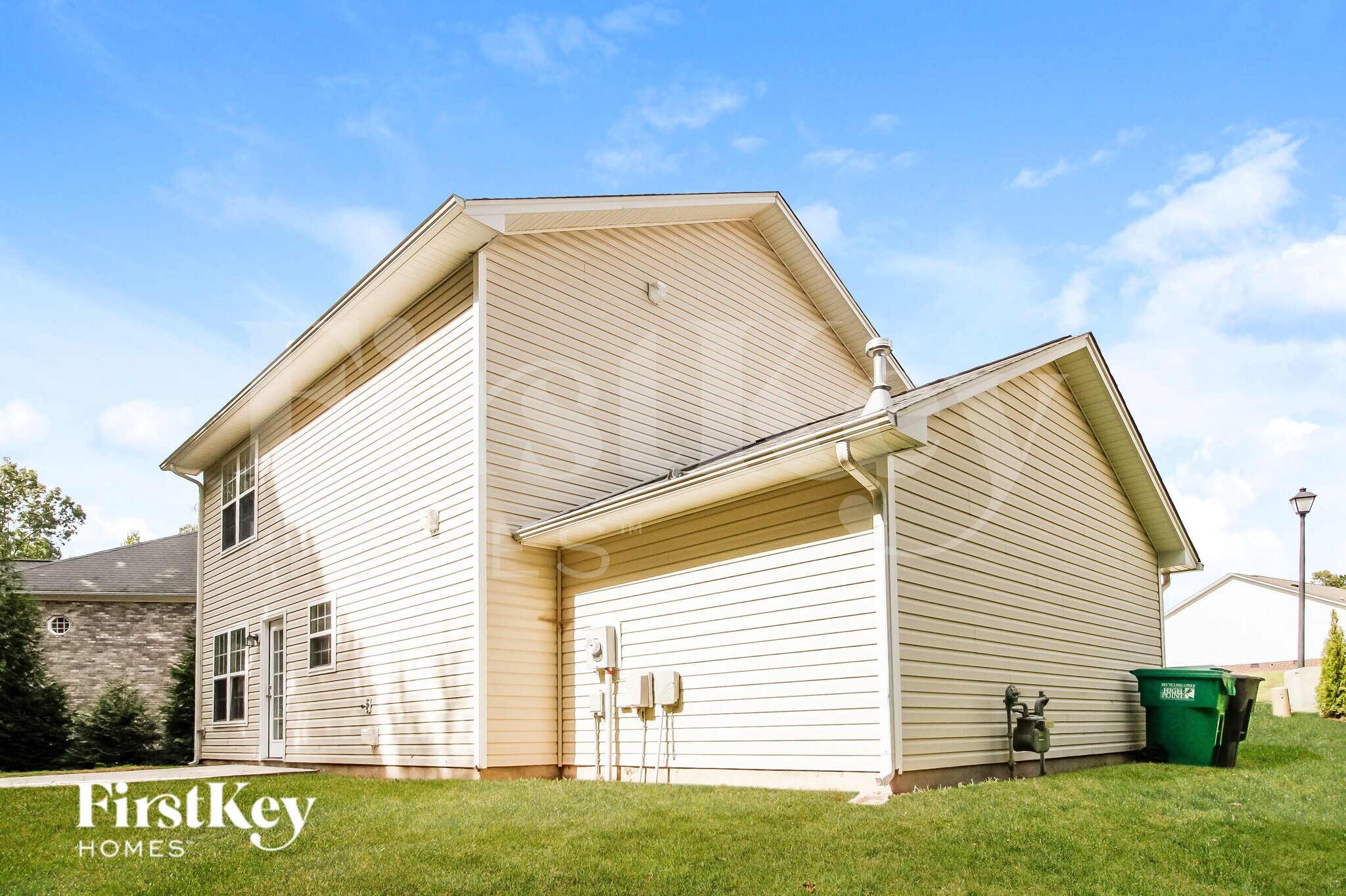 Building Photo - 1403 Rosebay Ct