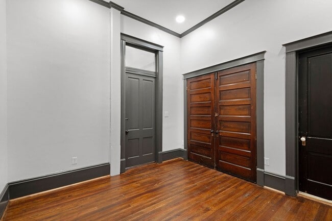 Building Photo - Historic Charm Meets Modern Luxury