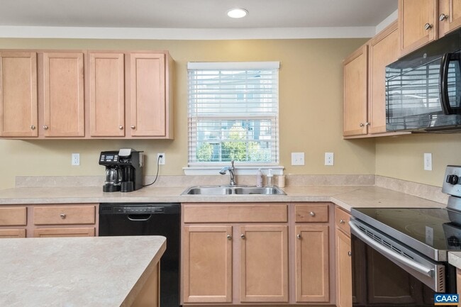 Building Photo - 2358 Jersey Pine Ridge