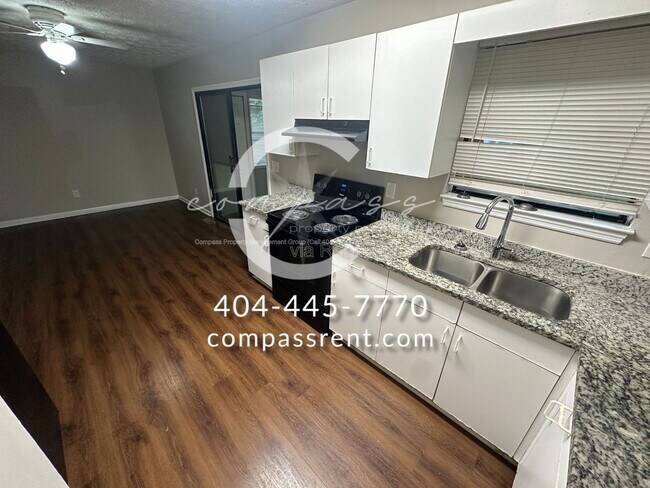 Building Photo - 3841 Bentley Dr