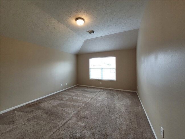 Building Photo - 11826 Fortune Park Dr