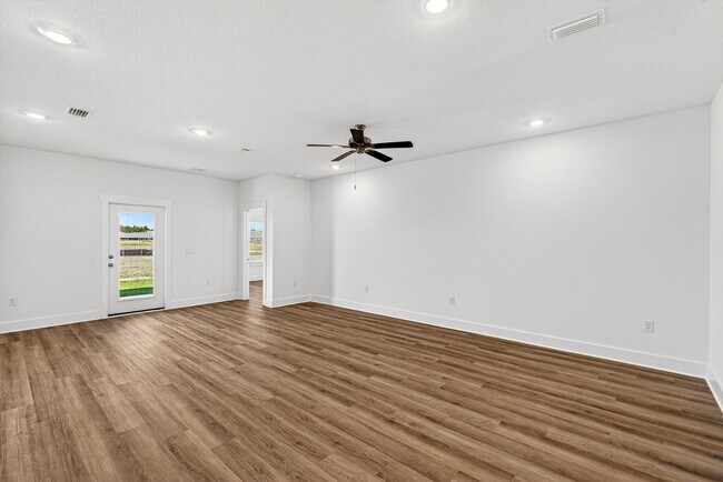 Building Photo - 36 Gray Owl Dr
