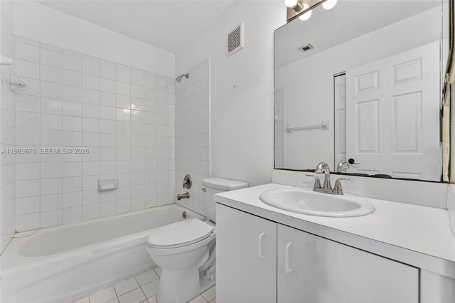 Building Photo - 1805 NW 78th Way