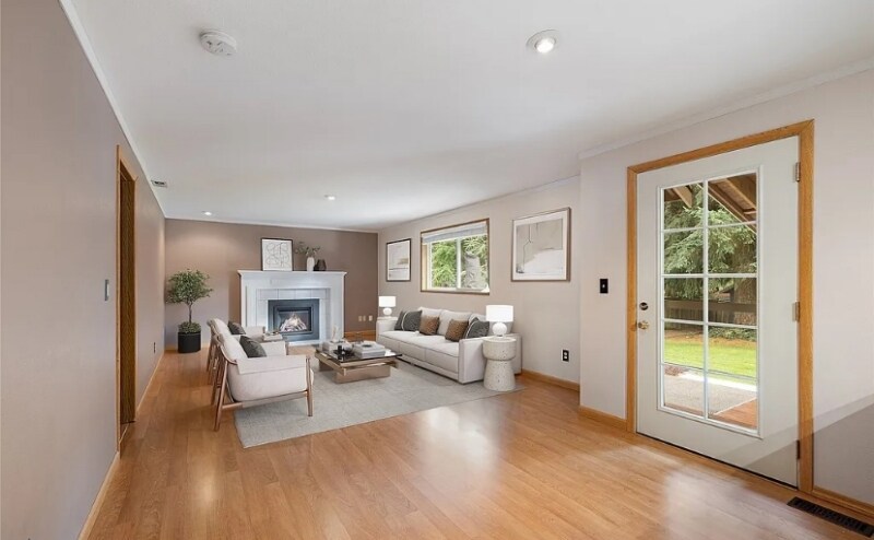 Building Photo - 5708 204th St Ct E