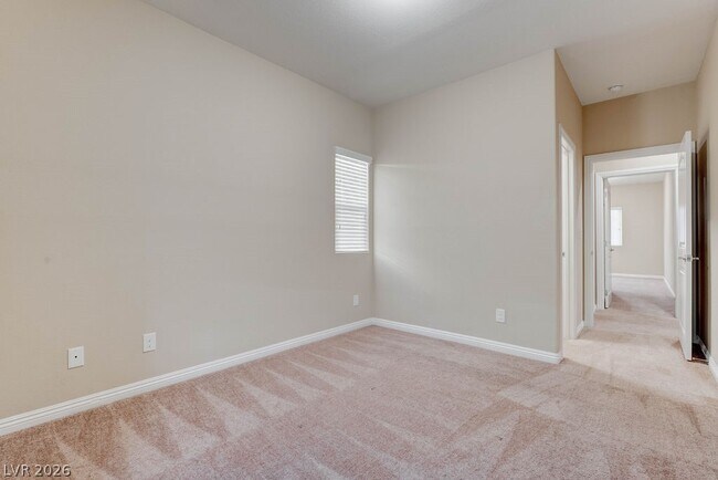 Building Photo - 1067 Fish Pond Ave