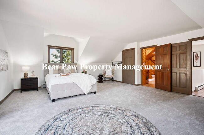Building Photo - Great House in South Evergreen!! Must See!!