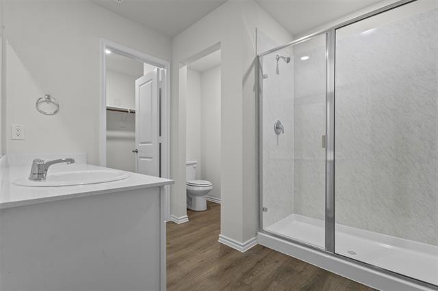 Building Photo - 612 Creek End Dr