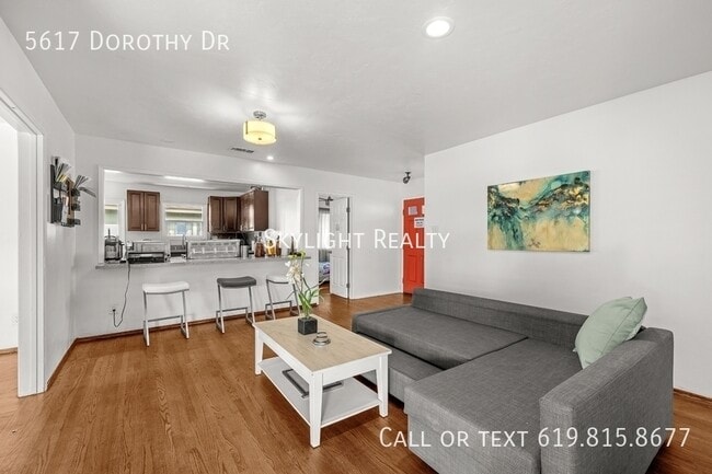 Building Photo - 5617 Dorothy Dr