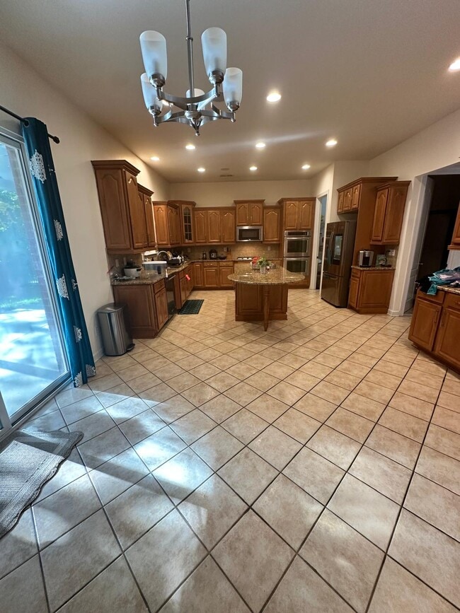 Building Photo - 10110 Paxton Run Rd