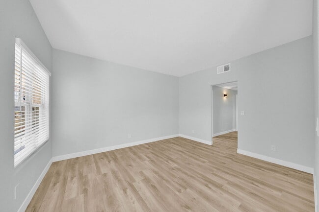 Building Photo - 520 Arrowhead Trail