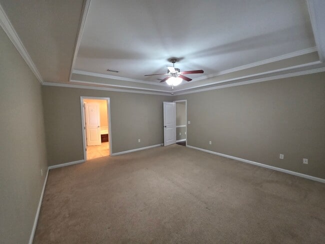 Building Photo - Available January!