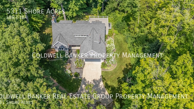 Building Photo - 5311 Shore Acres