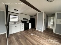 Building Photo - 4614 E Old Trail Rd