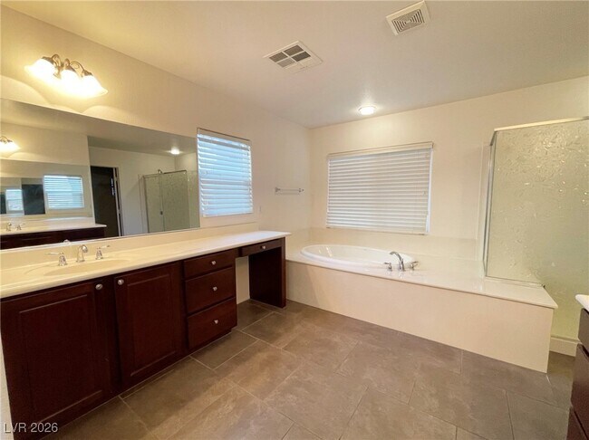 Building Photo - 1829 Cape Cod Landing Dr