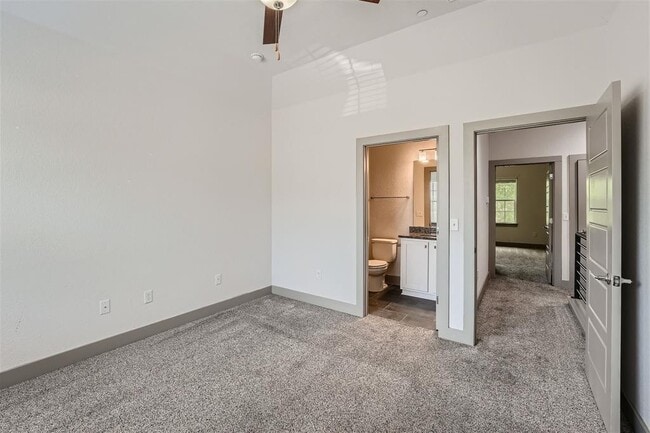 Building Photo - 12264 Abbey Glen Ln
