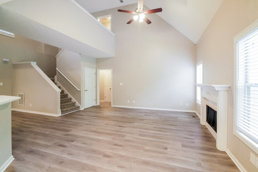 Building Photo - 57 Highland Dr