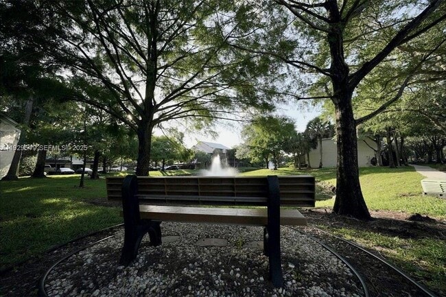 Building Photo - 171 SW 96th Ave