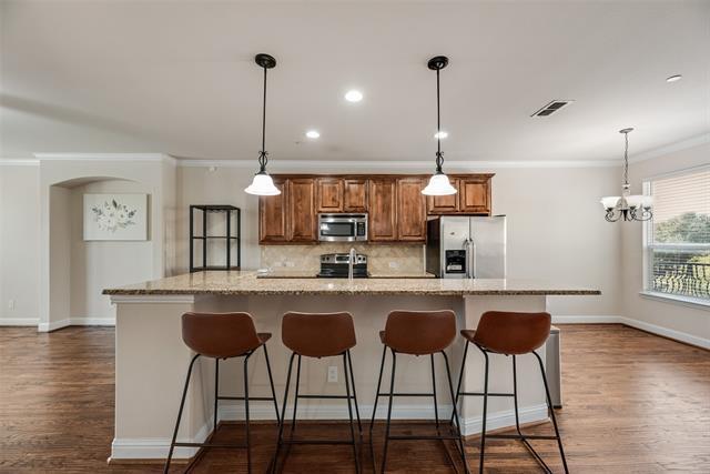 Building Photo - 2500 Rockbrook Dr