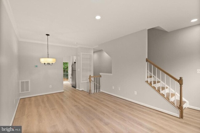 Building Photo - 12527 Heykens Ln