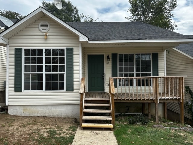 Primary Photo - 119 Rockyreef Cir