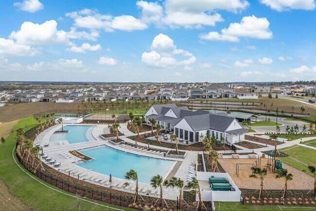 Building Photo - 2337 Treasure Hill St