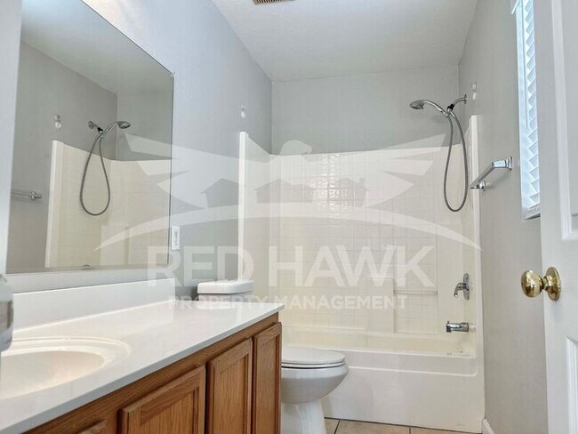 Building Photo - 2701 E Bagdad Rd