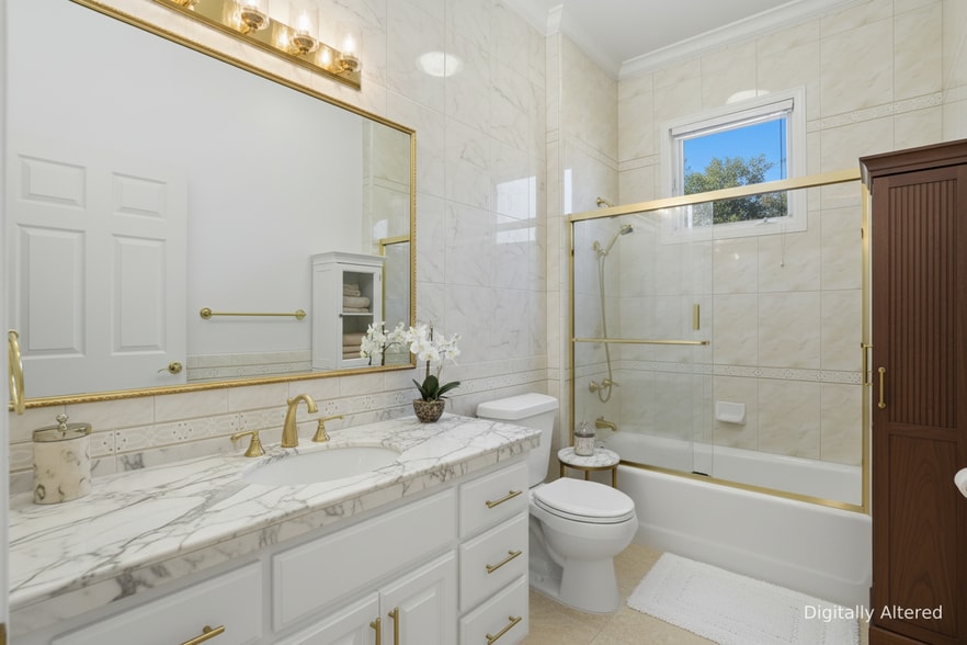 Building Photo - 544 Sunset Way