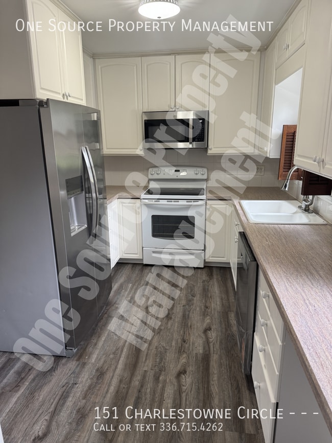 Building Photo - 151 Charlestowne Cir