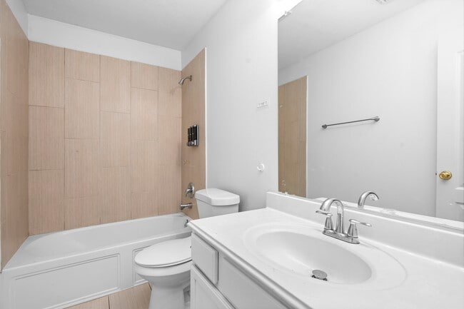 Building Photo - 6914 Grants Hollow Ln