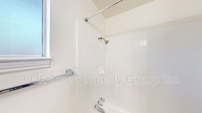 Building Photo - 625 F St