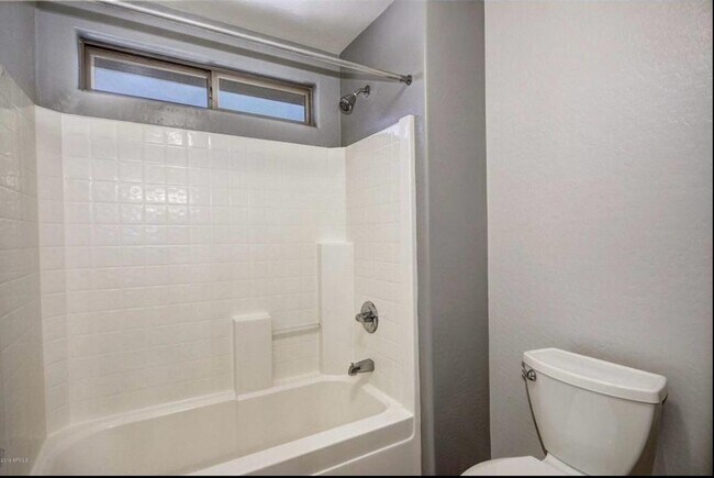 Building Photo - Stunning 4BR House in Phoenix with sparkling pool, resort style backyard and solar panles