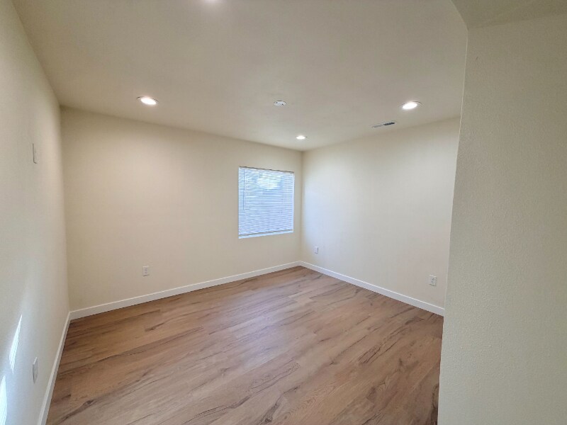 Building Photo - 6431 Binder Dr