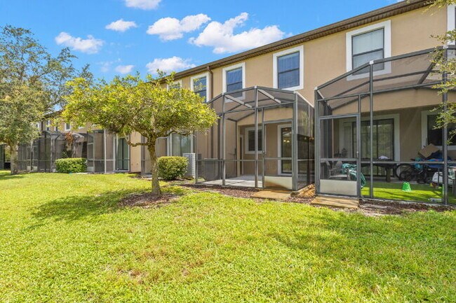 Building Photo - LIKE NEW Town Home For Rent in Wesley Chapel!