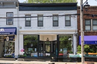 Building Photo - 2122 Boston Post Rd