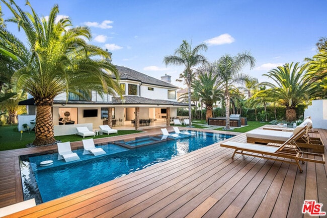 Building Photo - 25879 Chalmers Pl