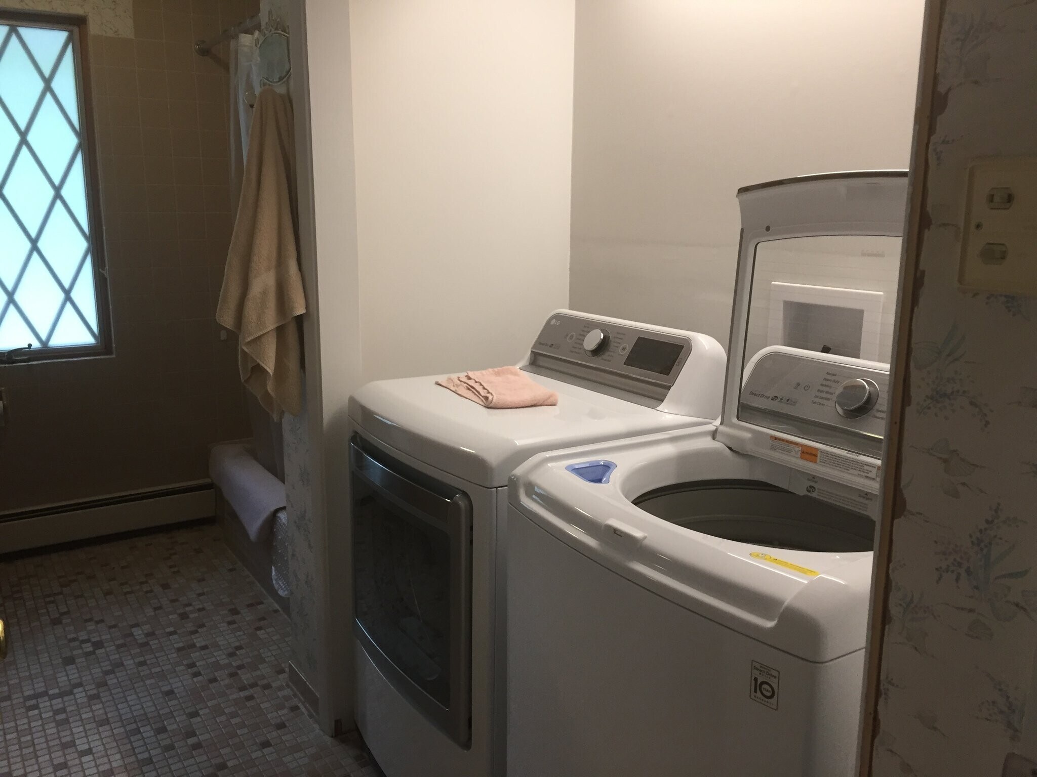 Building Photo - 6 Crab Creek Rd