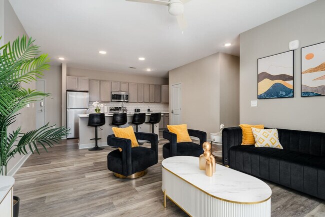 Building Photo - 5825 Sunset Wy