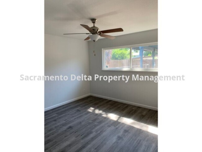 Building Photo - Nice home in Fair Oaks neighborhood