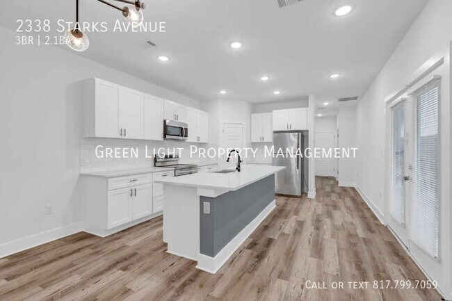 Building Photo - 2338 Starks Ave