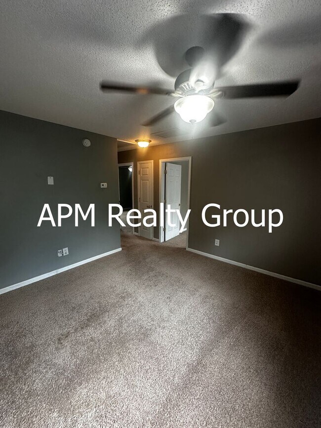 Building Photo - Clemson Road Convenient 4 Bedroom