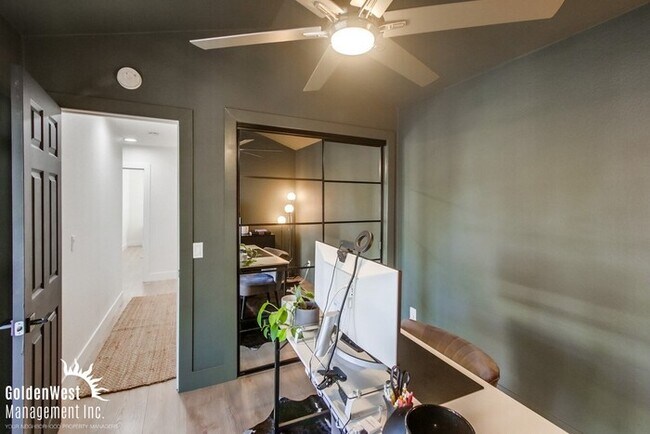 Building Photo - Beautifully Remodeled 4Bdm 2Ba Home with Detached Room/Gym Home in Talmadge Neighborhood.