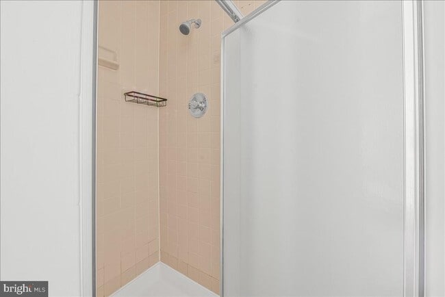 Building Photo - 5820 Inman Park Cir