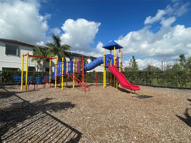 Building Photo - 4678 Santa Cruz Way