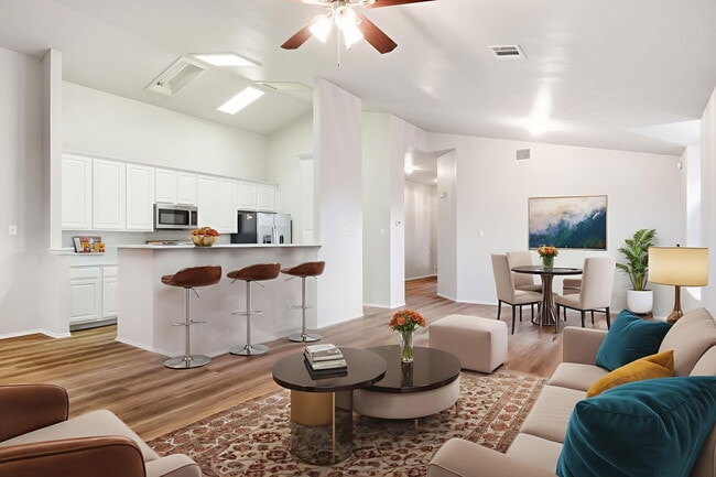 Building Photo - 16516 Fowler Mill Cove