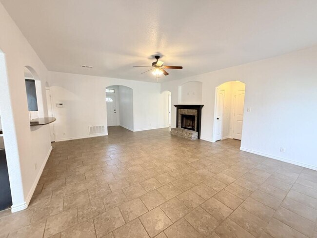 Building Photo - 3906 Anvil Range Rd