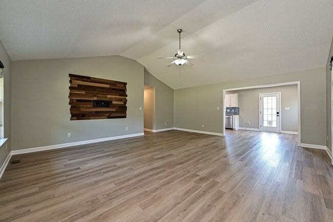 Building Photo - 3805 Cassidy Dr