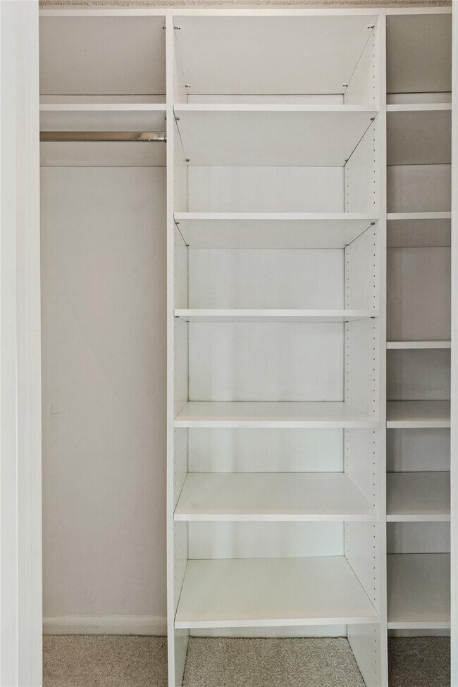 Building Photo - 21863 Arriba Real