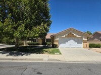 Building Photo - 4375 Portola Dr